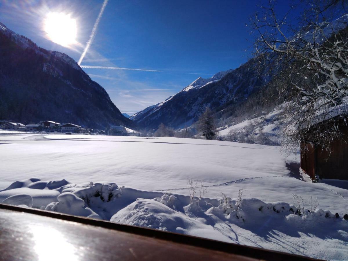 Haus Am Rechten Fleck Kaunertal Esterno foto