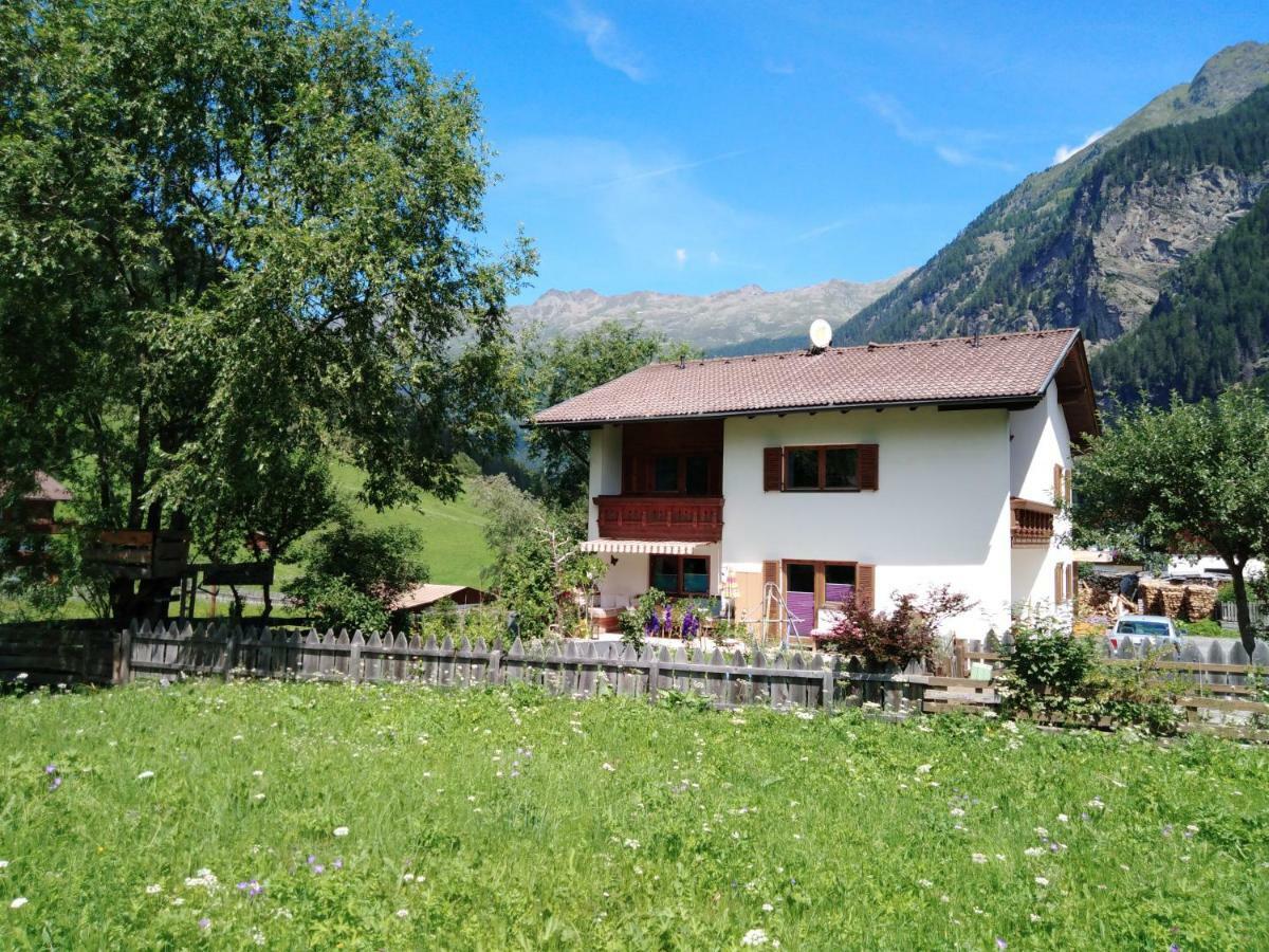 Haus Am Rechten Fleck Kaunertal Esterno foto