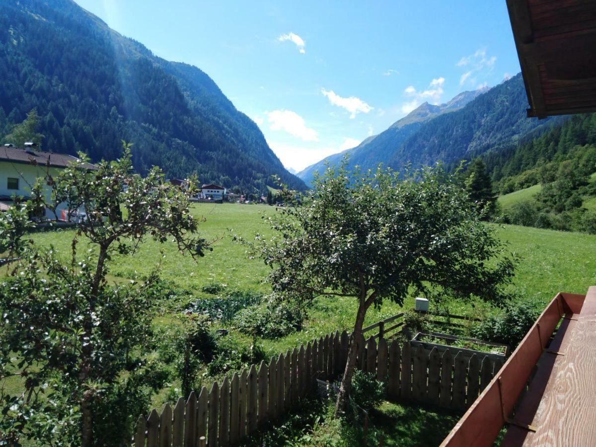 Haus Am Rechten Fleck Kaunertal Esterno foto