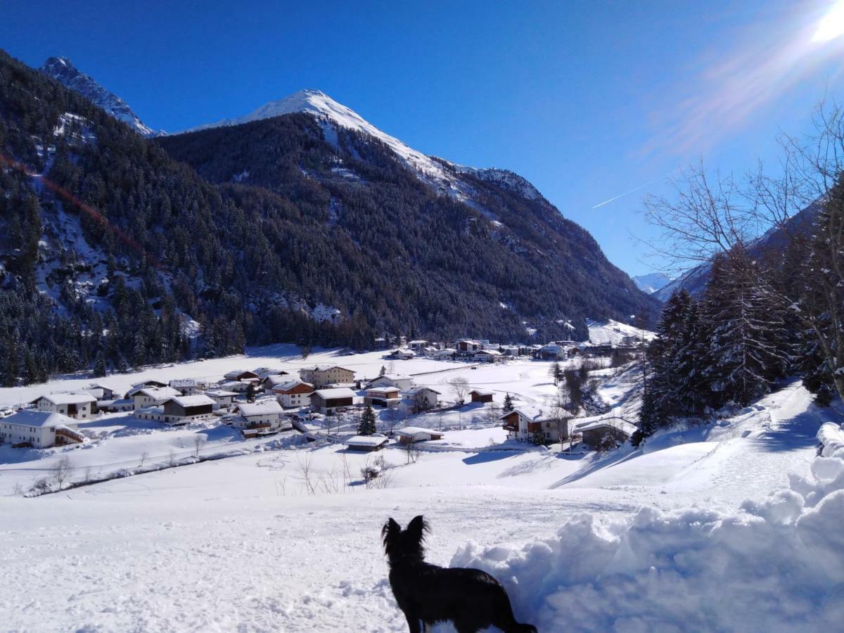 Haus Am Rechten Fleck Kaunertal Esterno foto