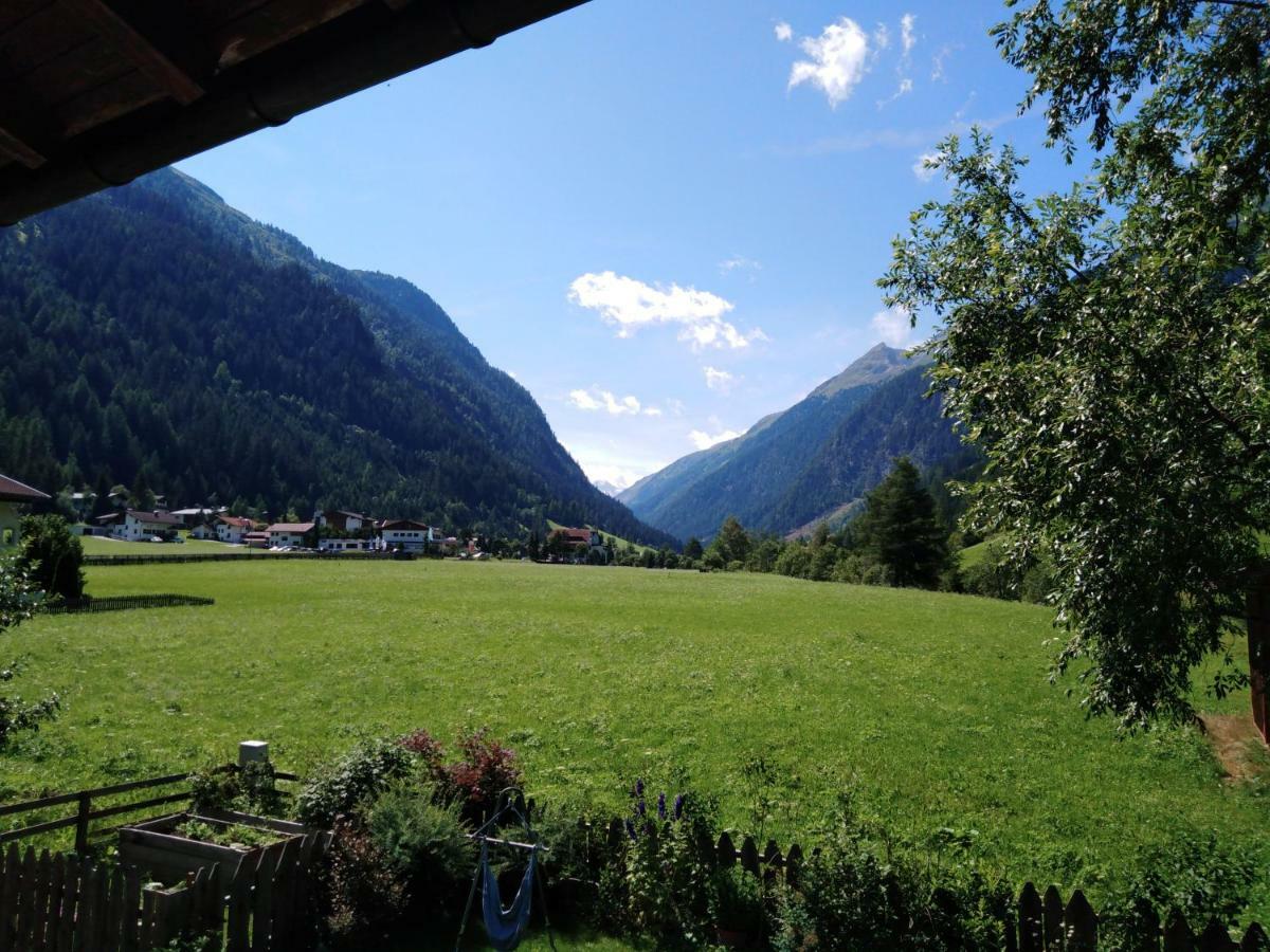 Haus Am Rechten Fleck Kaunertal Esterno foto